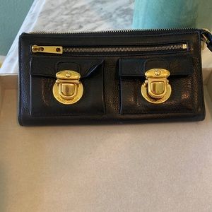 Marc Jacobs Wallet - Black leather in very good  condition